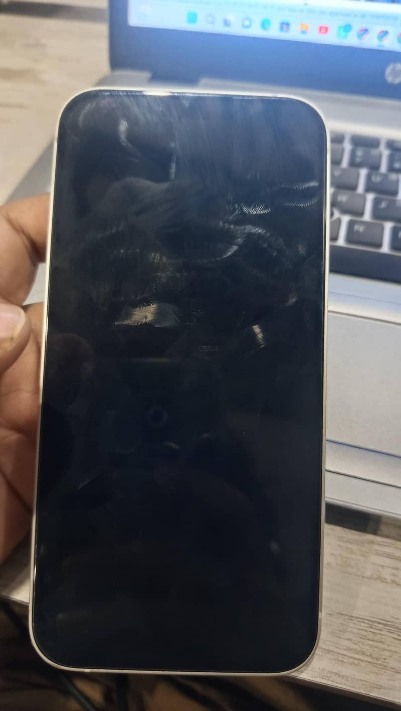 Apple iPhone 14 plus 3