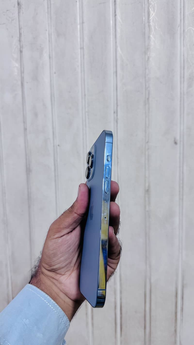 13 pro max 5