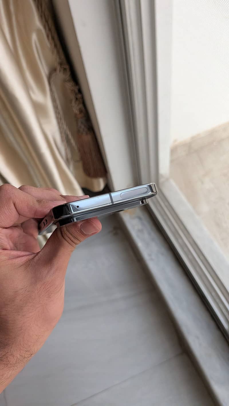 Google Pixel 9 Pro XL 2
