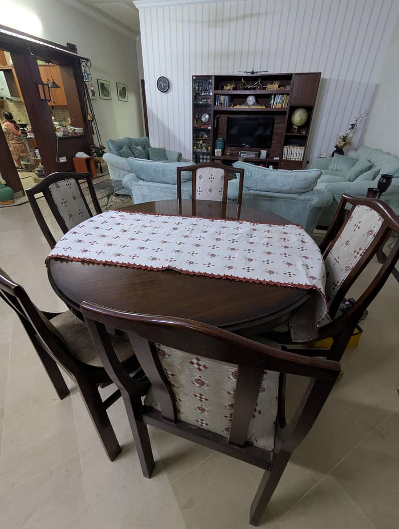 Premium solid sheesham wood dining table 0