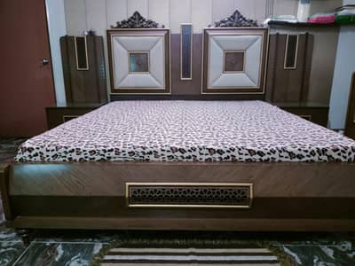 bedroom set for sell