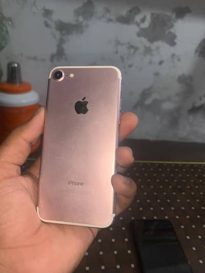 Apple iPhone 7