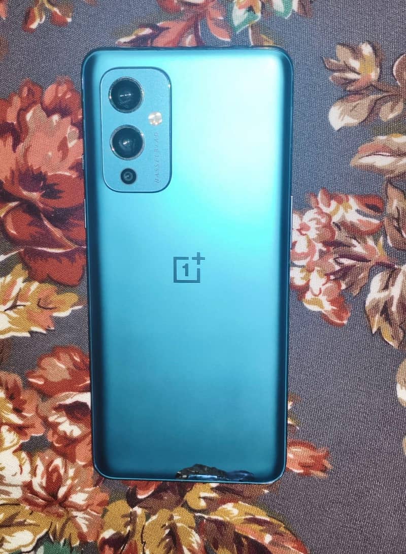 OnePlus 9 28000 0