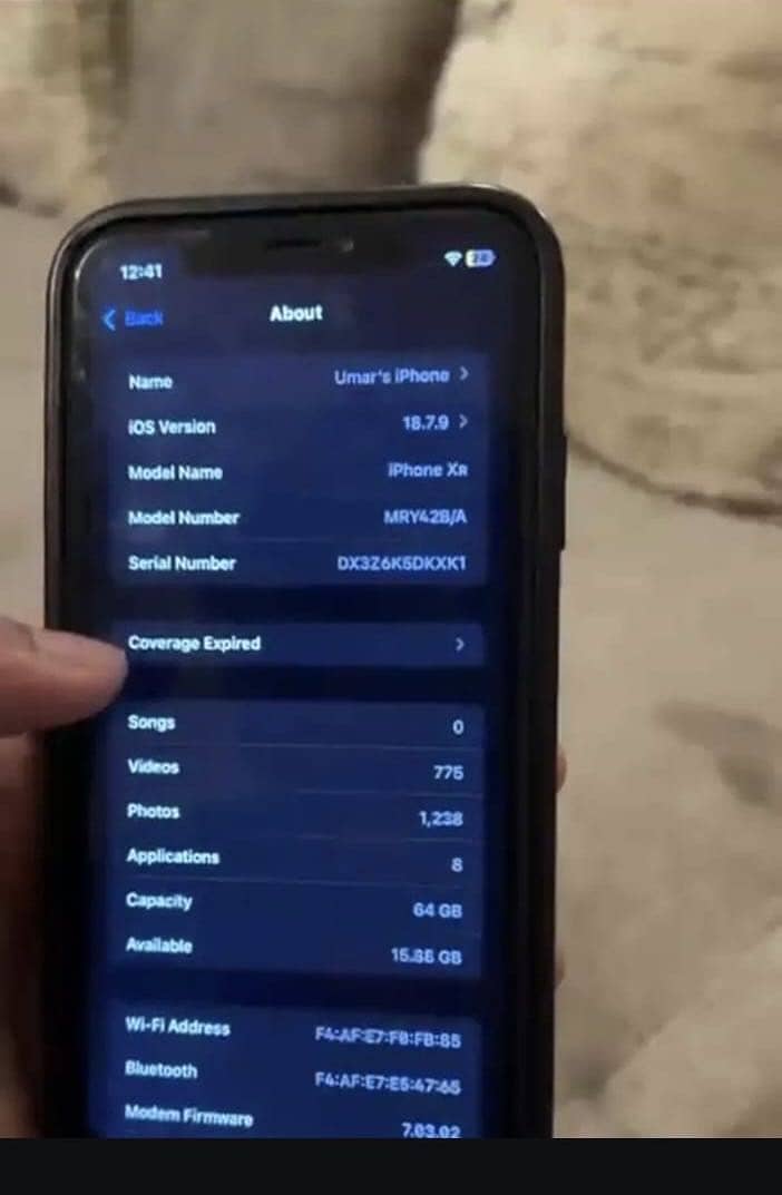 Apple iPhone XR 4