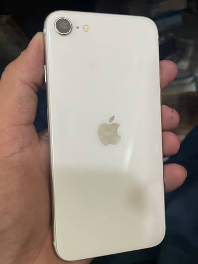 Apple iPhone SE