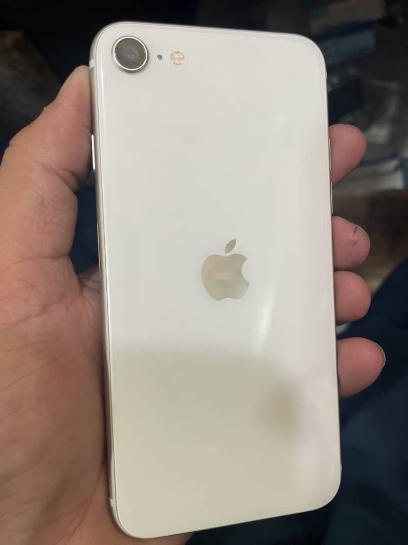 Apple iPhone SE 0