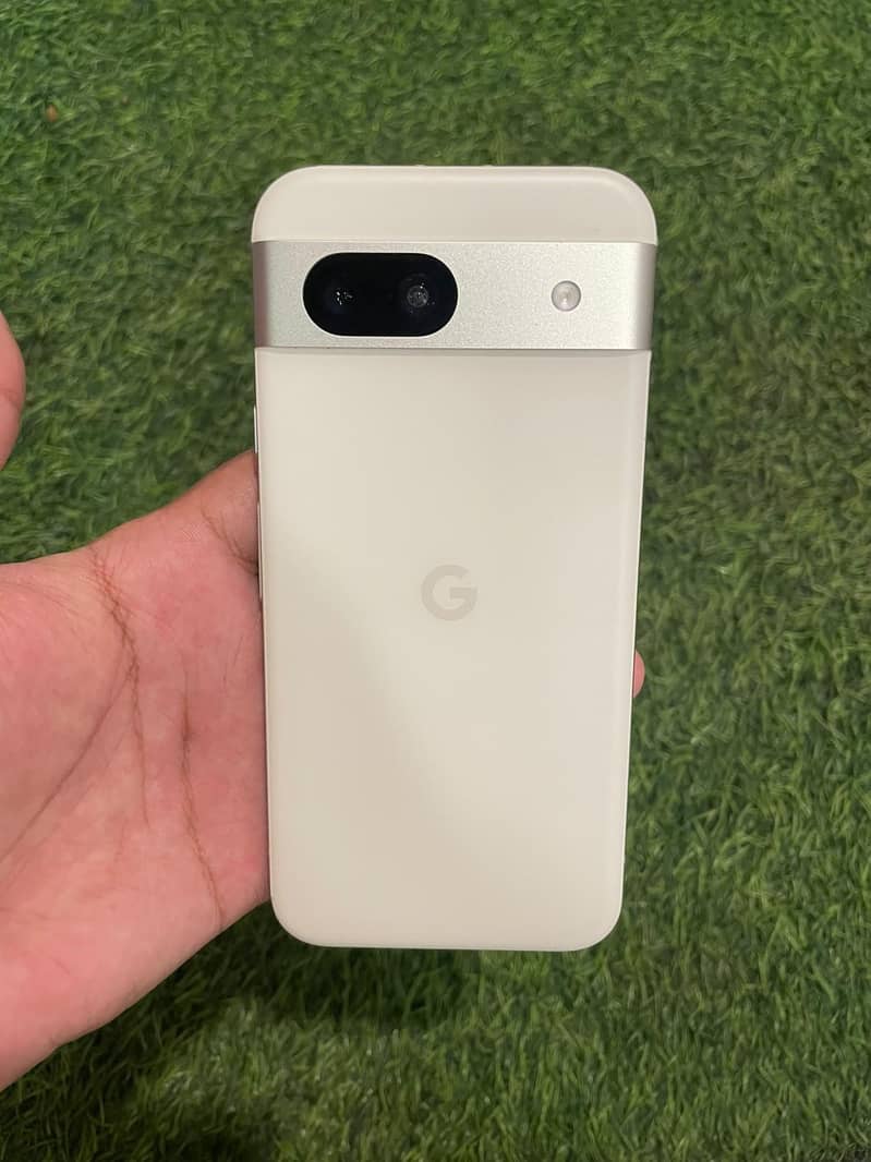Google Pixel 8a 0