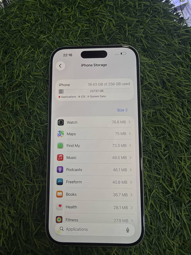 Apple iPhone 15 Pro 1