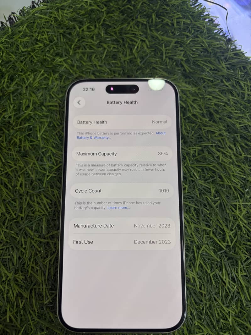 Apple iPhone 15 Pro 4