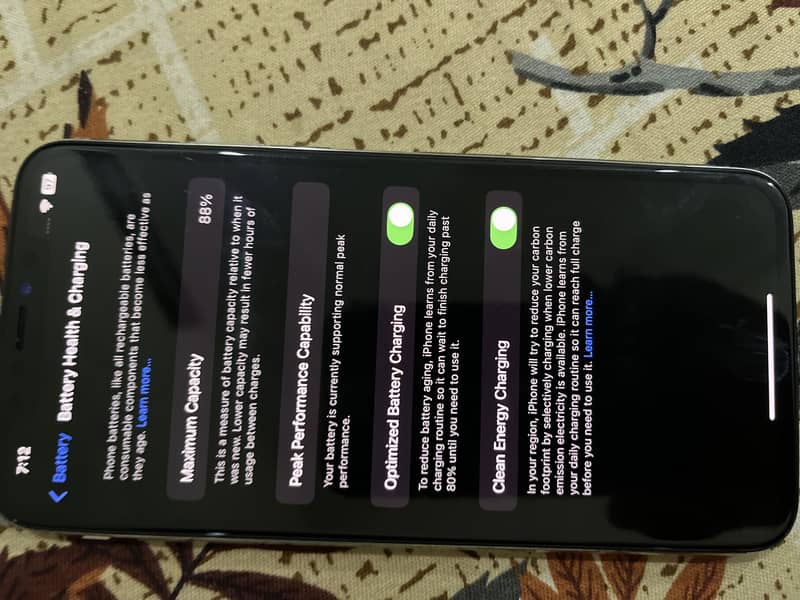 iPhone XSMax 3