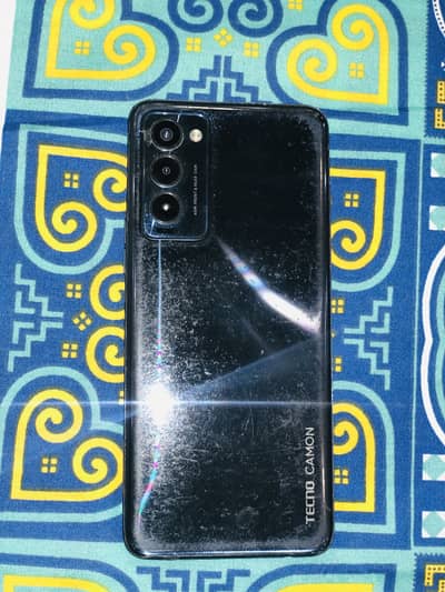 Tecno Camon 18