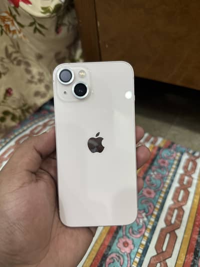 Apple iPhone 13