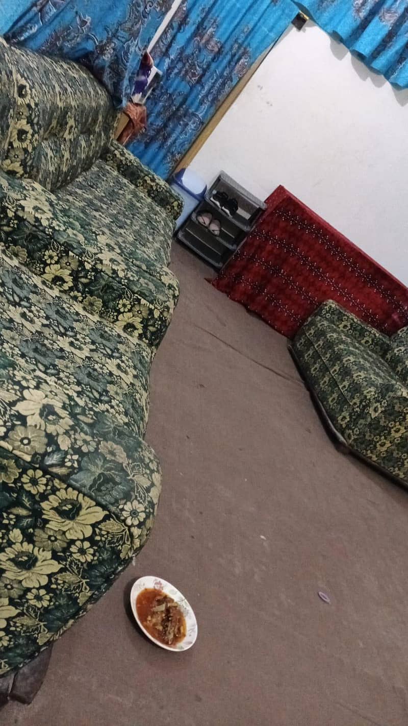 7 seater use sofa 0