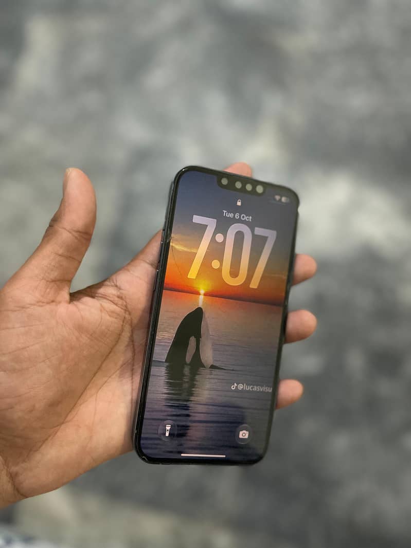 Apple iPhone 13 Pro 8