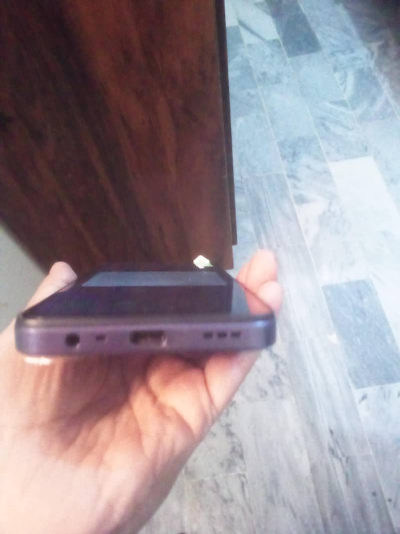 OPPO A60 6