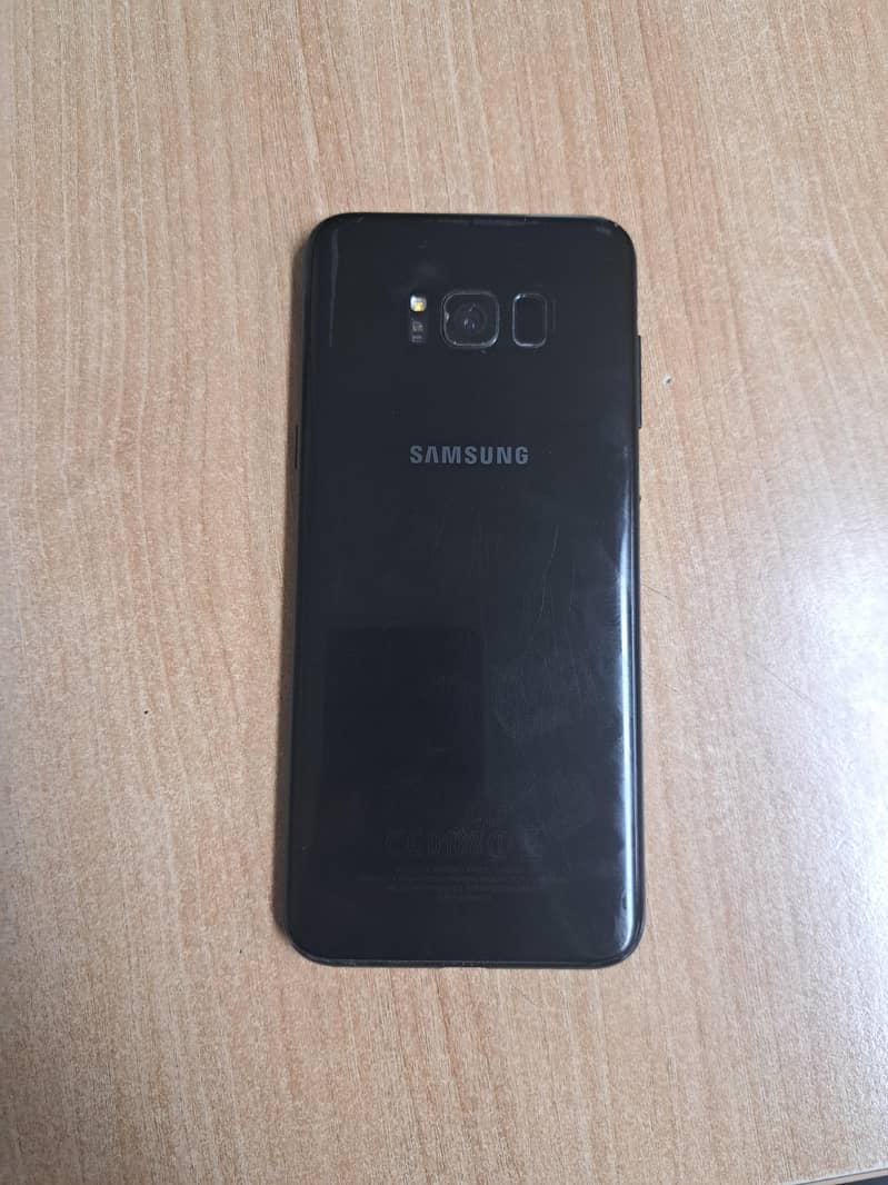 Samsung Mobile S8 Plus 1