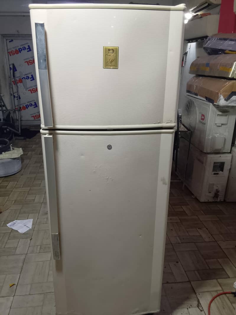 Dawlance fridge 0