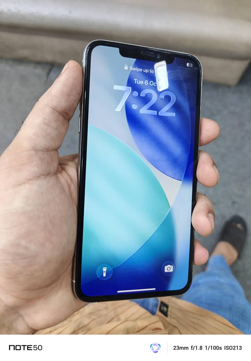 Apple iPhone 11 Pro Max 1