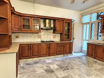 F-10 Excellent Double Story House 500 SQY Along With Basement And Solar System Proper 5 Bedrooms, Proper 5 Attached Bathrooms Modern Fittings Along With Wooden And Marble Flooring
