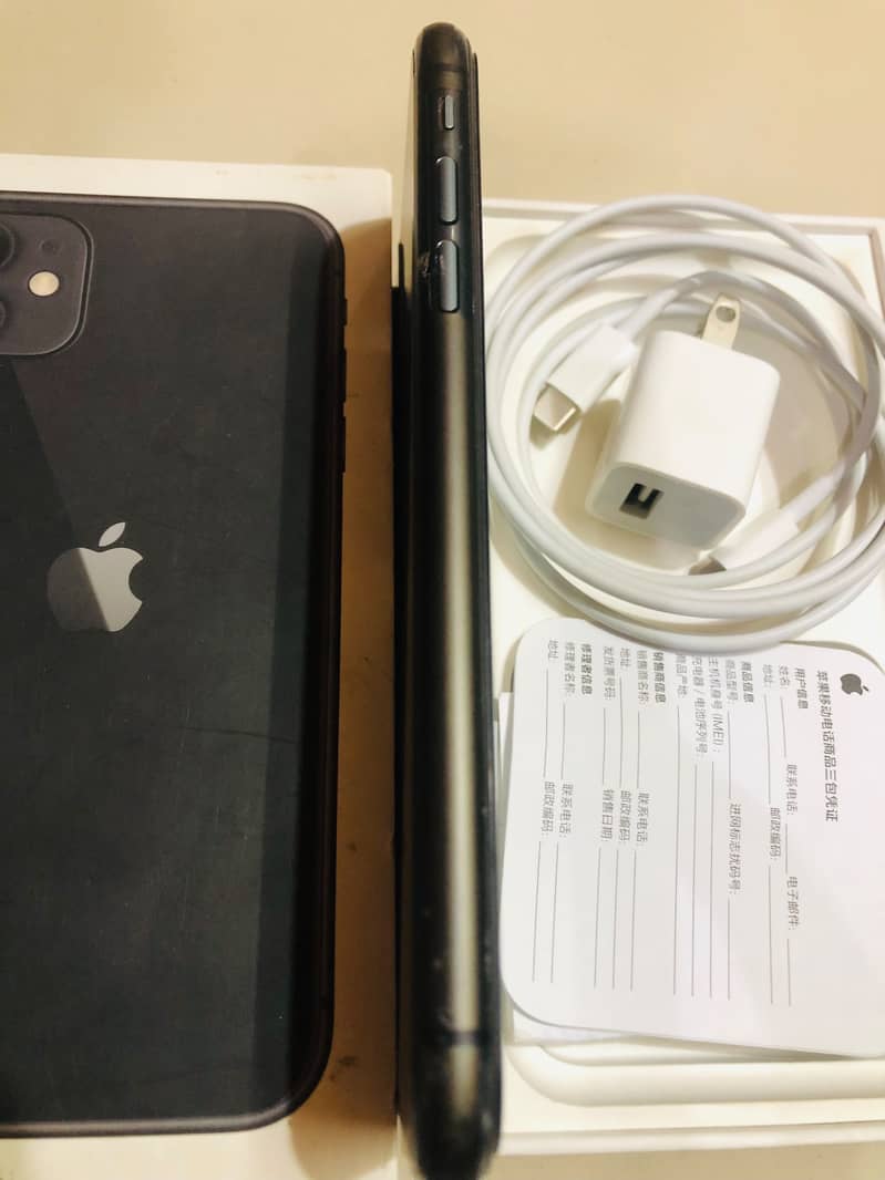 Apple iPhone 11 3