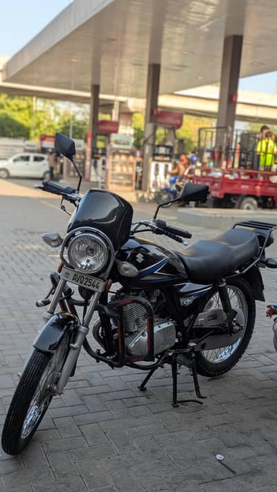 Suzuki GS 150