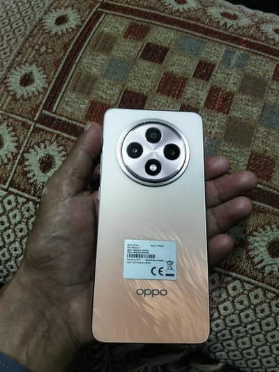OPPO Reno 12 f omplet box