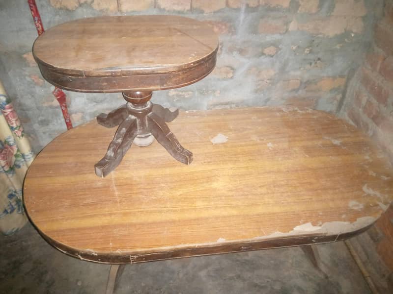 aik bari table 2 choti table 3