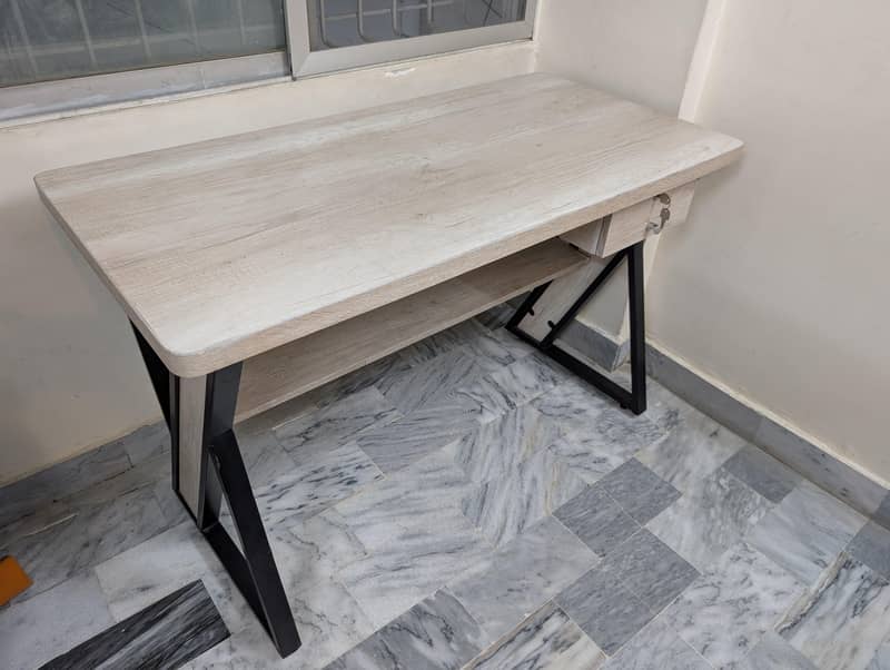 Computer Table with Chair 1
