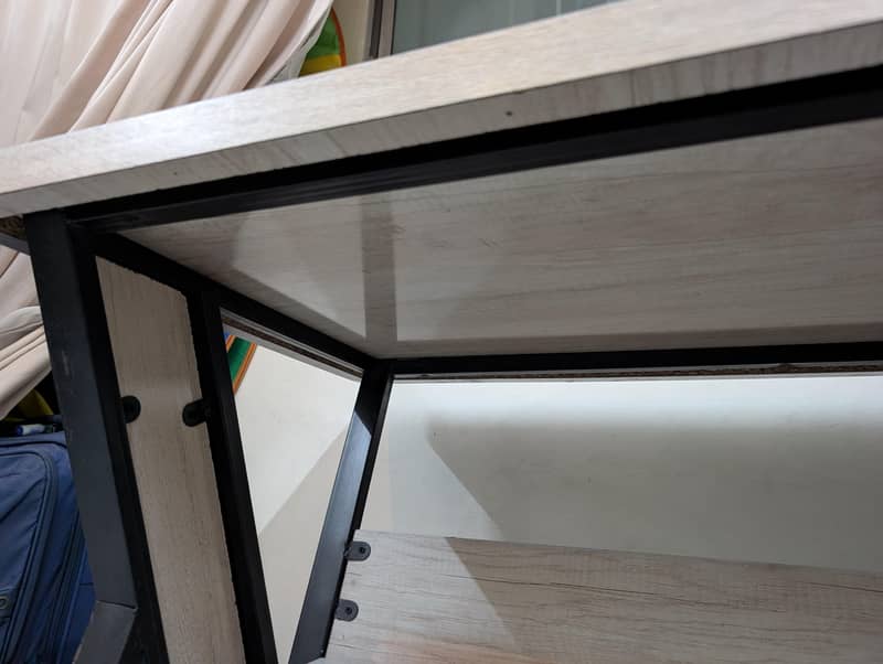 Computer Table with Chair 5