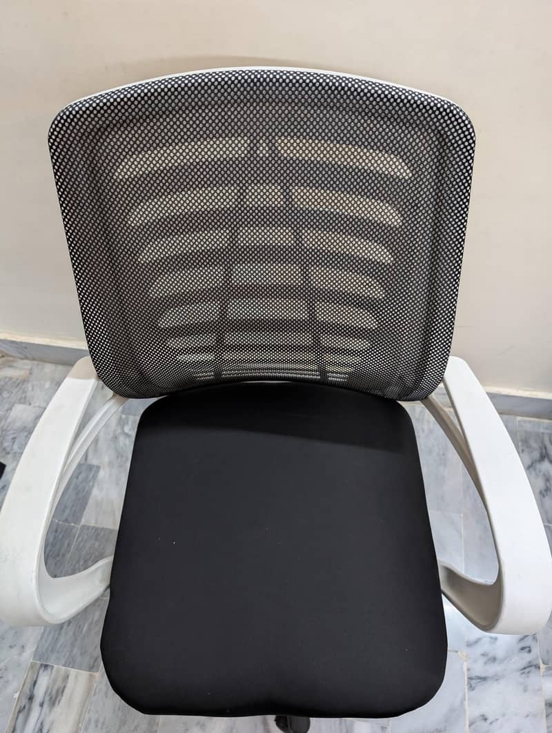 Computer Table with Chair 12