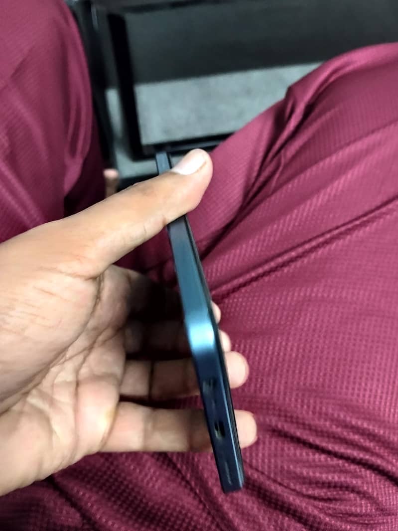 Realme C63 2
