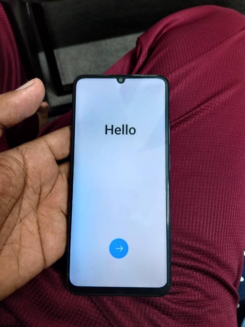Realme C63 4