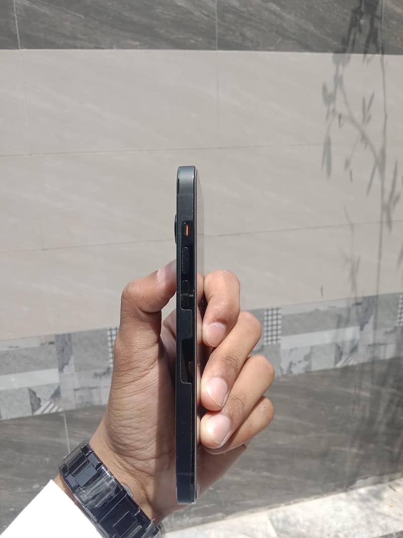 Apple iPhone 14 Pro 5