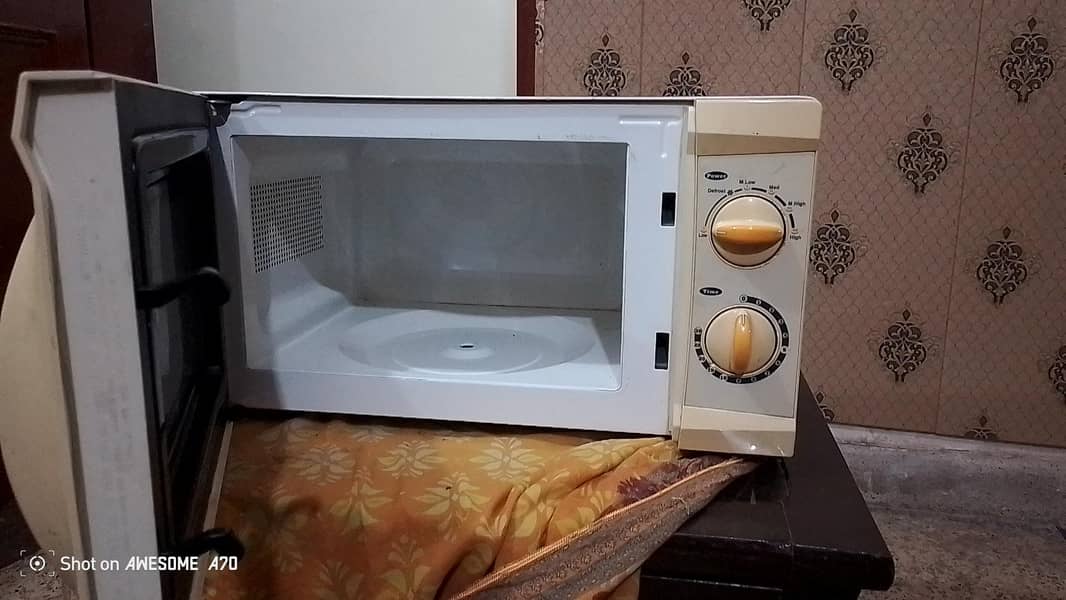 Microwave 1