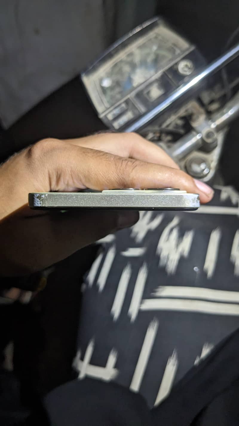 Realme C53 5