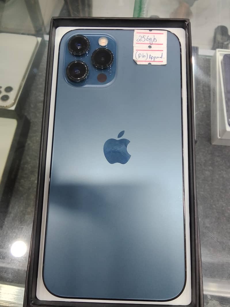 Apple iPhone 12 Pro Max 0