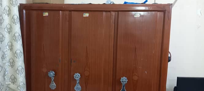 3 doors iron wardrobe Almirah