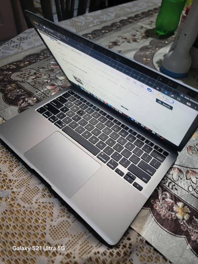 Macbook Air 2020