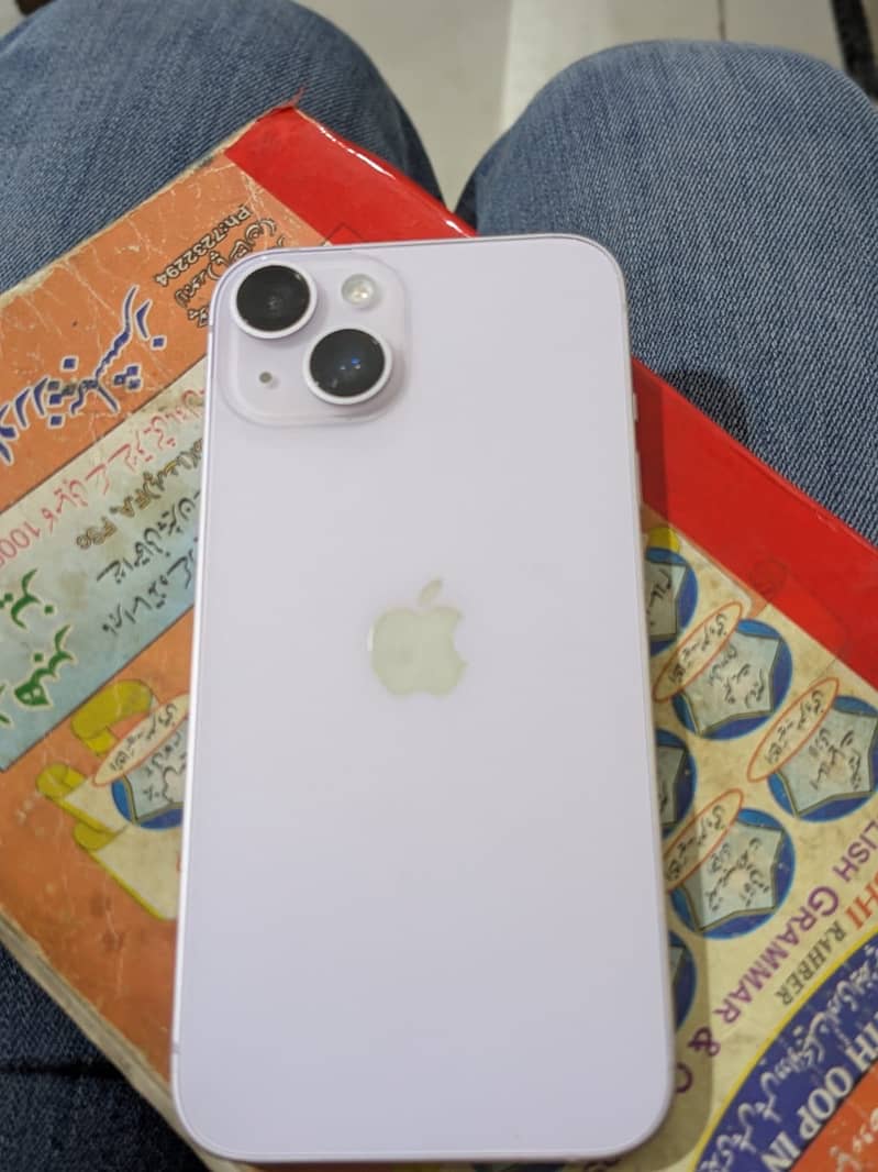 Apple iPhone 14 3