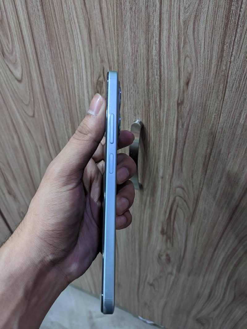 Xiaomi Redmoni 15C 3