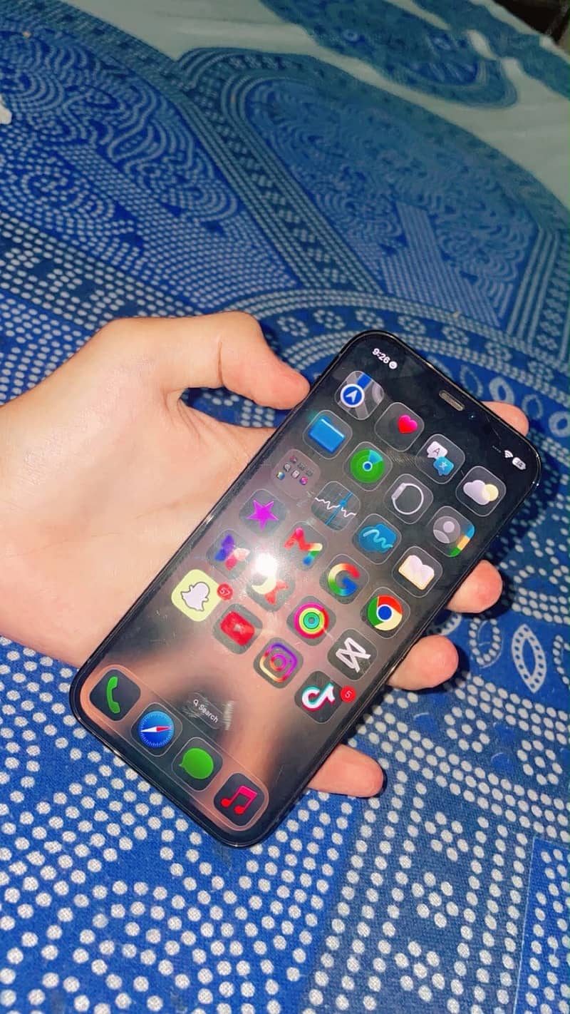 Apple iPhone 12 Pro 2