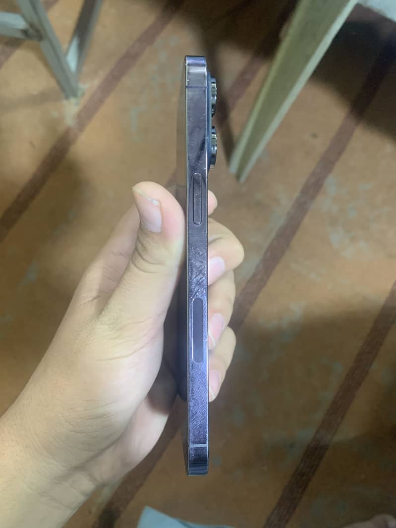 Apple iPhone 14 Pro Max 3