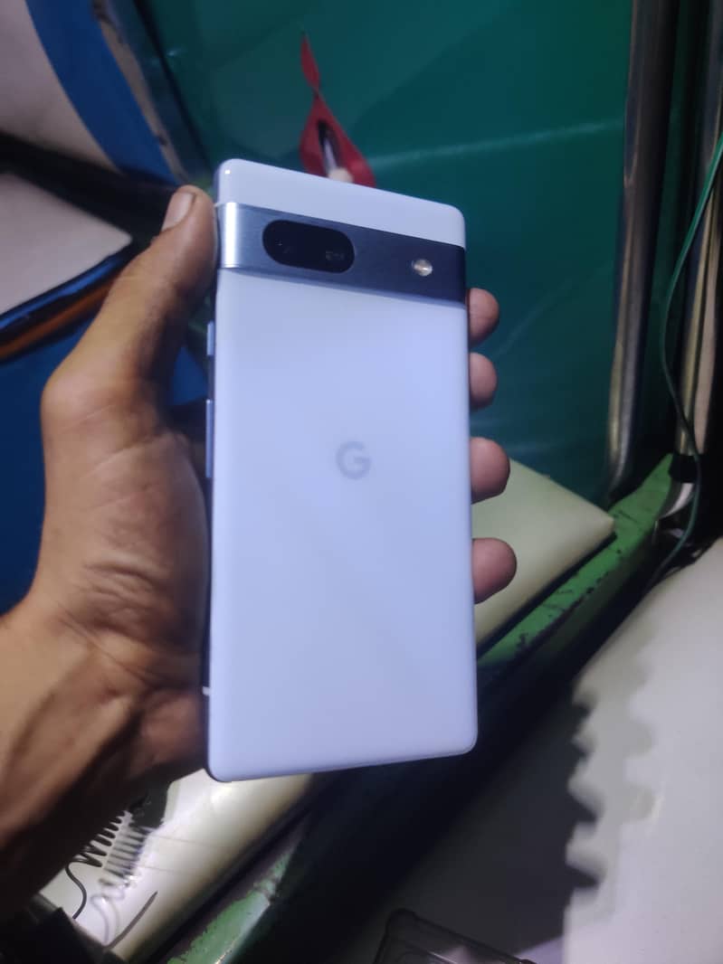 Google Pixel 7a 0