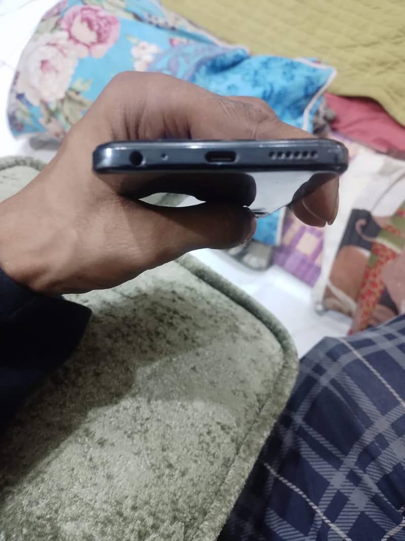 Tecno Spark 10C 3
