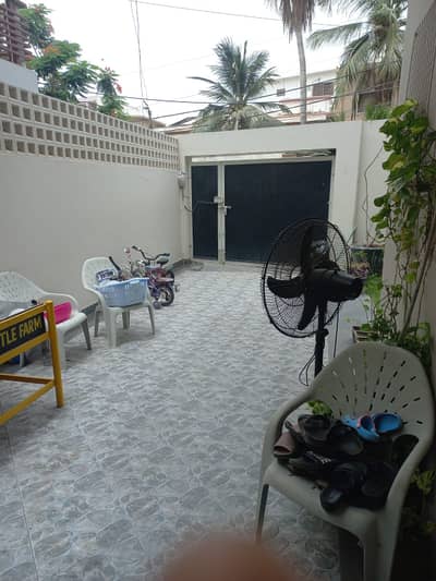 TURKISH-STYLE LUXURY TOWNHOUSE FOR SALE | PECHS BLOCK 6