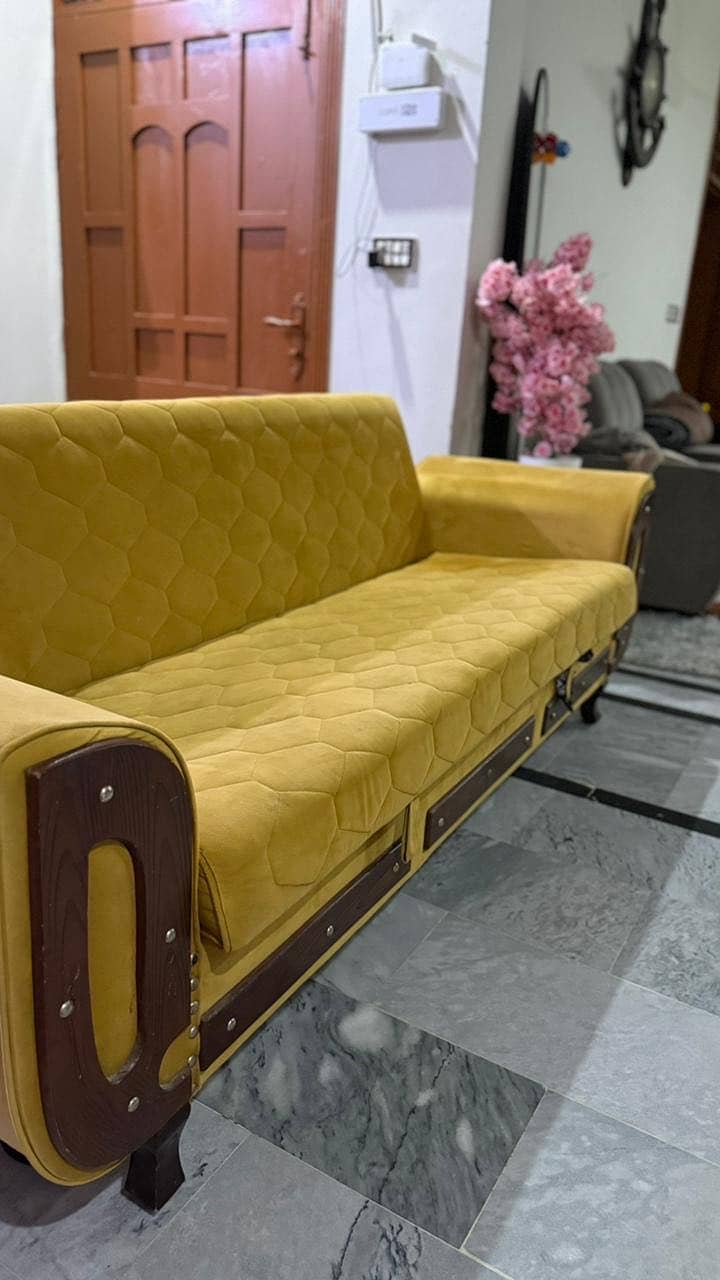 Coffe chairs and sofa combed 2