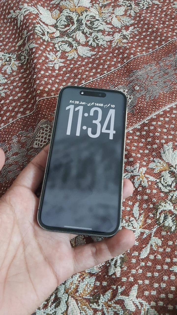Apple iPhone 14 Pro 2