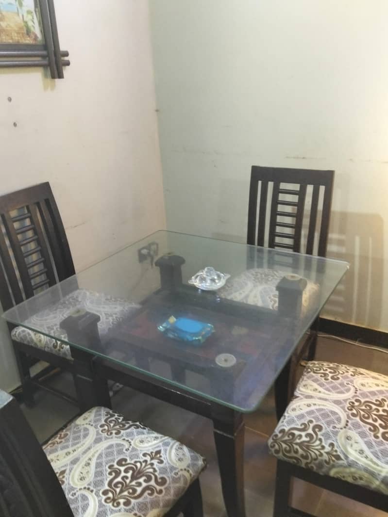 dining table 0