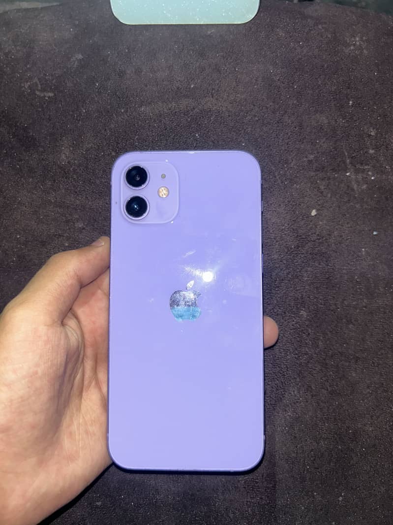 Apple iPhone 12 2