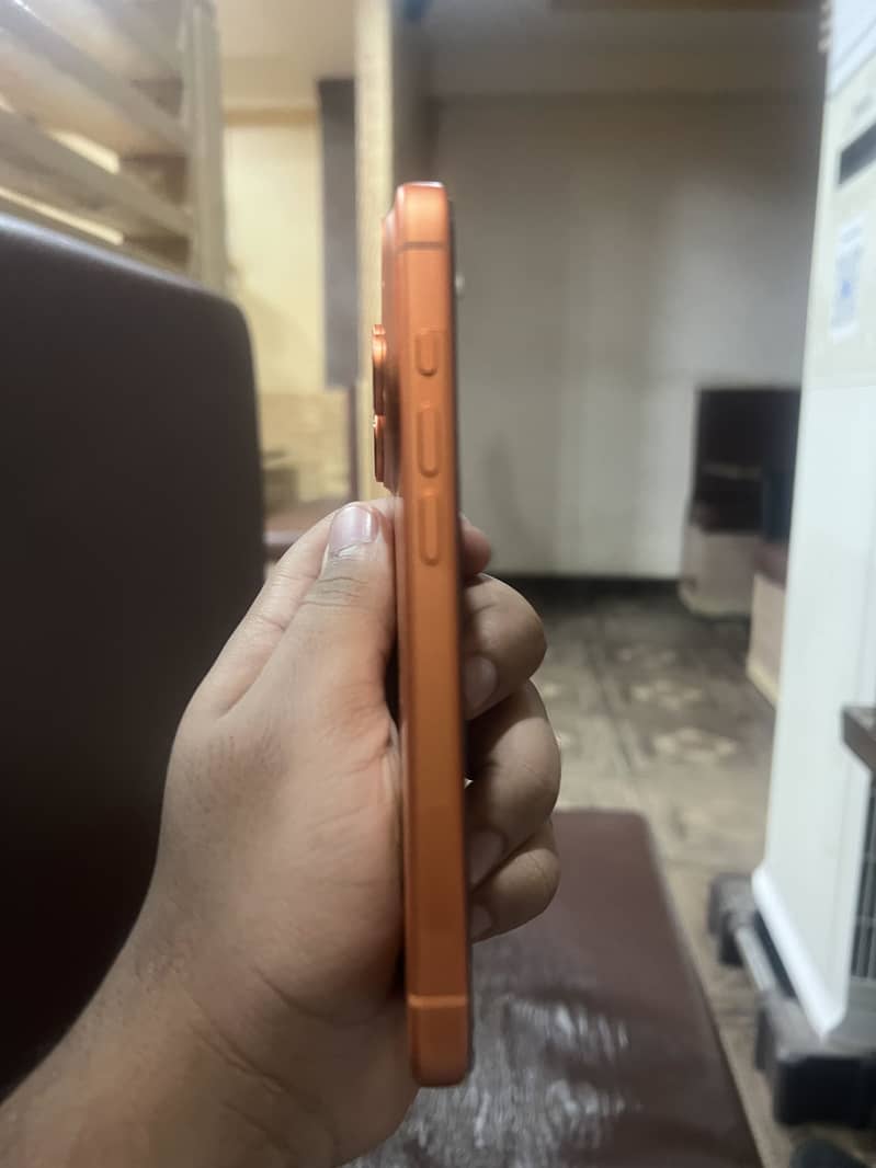 Apple iPhone 17 Pro 1